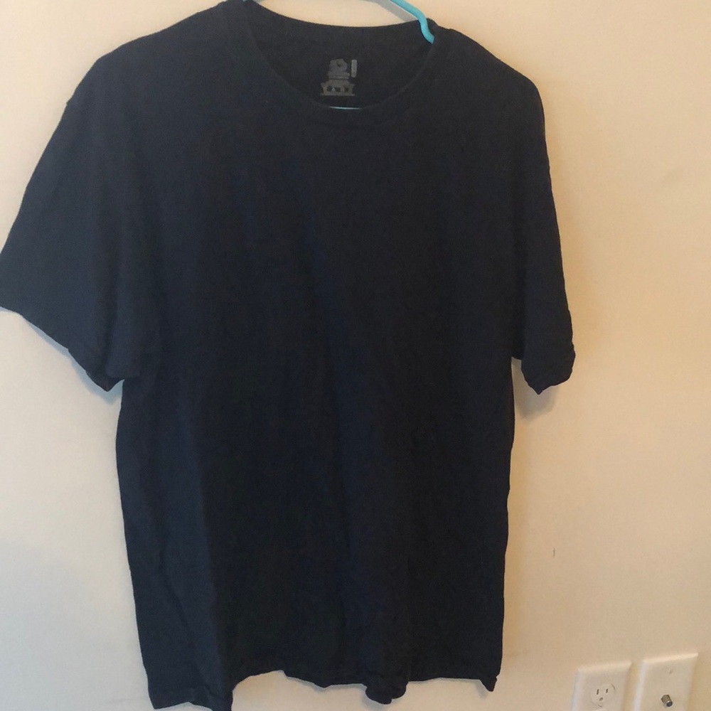 Black T